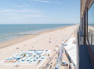 Studio met frontaal zeezicht gelegen in centrum Middelkerke