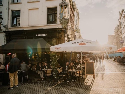 Grote Markt Antwerp voor Overname!