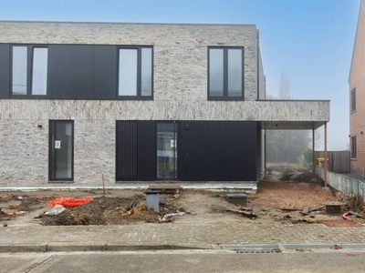 Hoogwaardige en kwalitatieve nieuwbouw woning