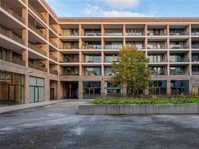 Luxe appartement met lichtrijke ruimtes, moderne voorziening