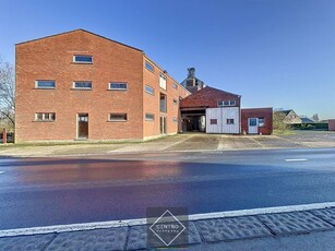 Bedrijfsgebouw te koop Hooglede