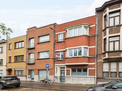 Gerenoveerd appartement met twee slaapkamers