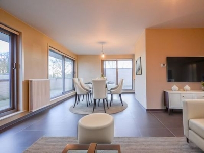 Penthouse nabij kasteelpark Blauwhuis te Izegem