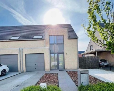 Recente energiezuinige woning op rustige locatie