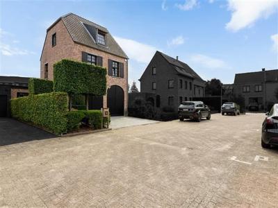 Prachtig afgewerkte woning in Edegem met 3 slaapkamer