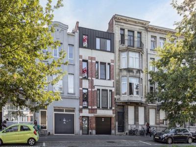 Trendy appartement op bruisende locatie!