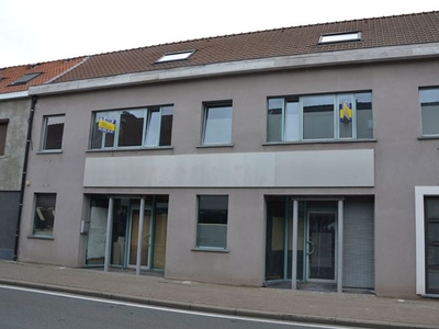 Modern duplex-appartement met 3 slaapk. Centrum