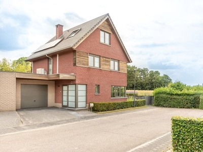 Prachtige woning met mooie tuin!