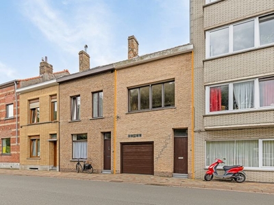 TOPPER! WONING MET 2 SLPKS, GARAGE & 2 TERRASSEN