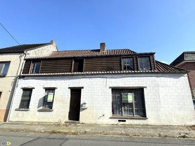 WONING MET ZUIDELIJKGERICHTE TUIN