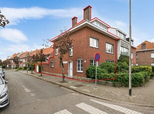 Hoekwoning met 3 slaapkamers (mogelijkheid tot 5), tuin en garage te koop