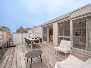 Integraal gerenoveerd penthouse met groot zonneterras I Kno