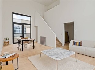 Oogstrelend duplex-penthouse met 2 slpks, 2 bdks & 2 terrass