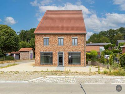 Woning met praktijkruimte op toplocatie