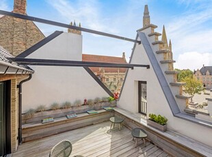 Luxe penthouse in uiterst uniek gebouw!