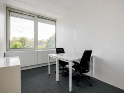 NICE OFFICES TO LET AS FROM 360 m² UP TO 1.090 m²