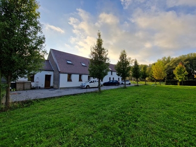 ENERGIEZUINIGE WONING - EPC B, in groen en rustig kader