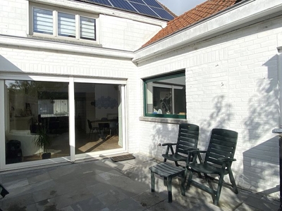 HOEKWONING MET 3 SLPKS | GARAGE EN KOER