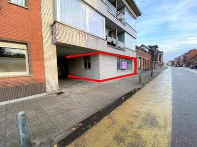 Instapklaar gelijkvloers appartement centrum Geel met garage