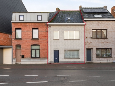 Te renoveren woning met 2 slaapkamers en tuin