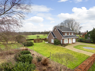 Karaktervolle gezinswoning met 4 slpk. - perceel van 3000m²