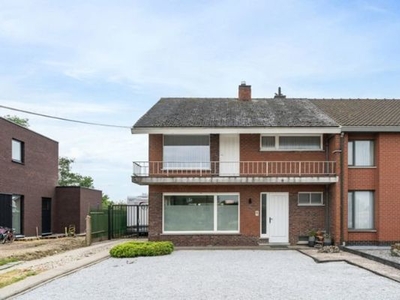 Koolskampstraat 78, 8810 Lichtervelde, Roeselare