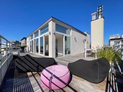 Dansaert wijk. Penthouse met terras van 62 m²