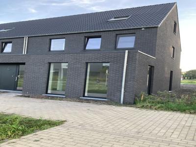 Energiezuinige nieuwbouwwoning met 3 slaapkamers.