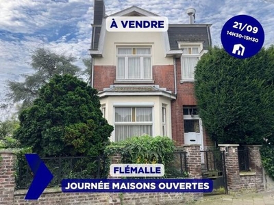 Maison de Maitre met 4 slaapkamers in Flemalle-Haute.