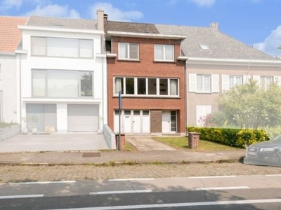 Ruime, goed gelegen woning