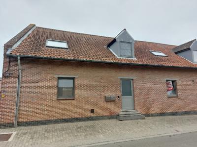 GELIJKVLOERSAPPARTEMENT met 2 SLPK en TERRAS