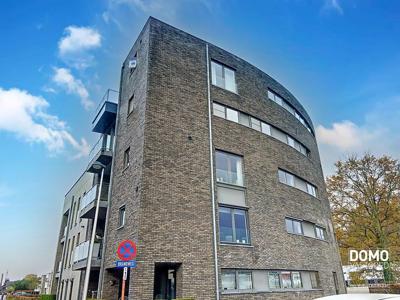 Ruime penthouse in Kermt met terras, lift, 3 slaapkamers en