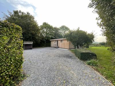 Te huur gezellig, gerenoveerde chalet rustig gelegen in Fras