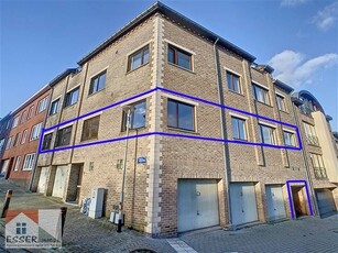 Appartement met 3 slaapkamers + garage