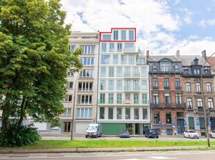 Exclusief nieuwbouw penthouse met 2 slaapkamers nabij centru