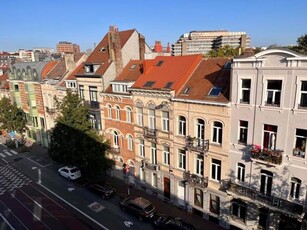 MERODE - GEMEUBILEERD PENTHOUSE MET 2 SLAAPKAMERS