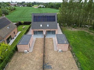 Nieuwbouwwoning in landelijke omgeving met 4 slaapkamers ...