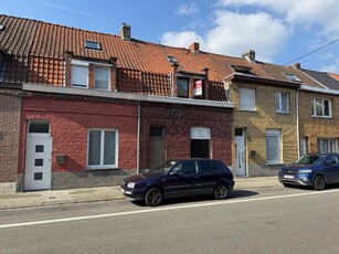 Te renoveren woning in Herseaux