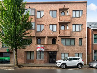 Ruim dakappartement met 2 riante terrassen nabij centrum