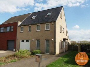 Ruime woning met garage en tuin