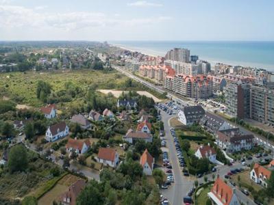 Ruime villa op 300m van zee te Nieuwpoort-Bad!