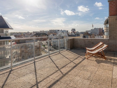 Zuidgerichte penthouse met ruime terrassen