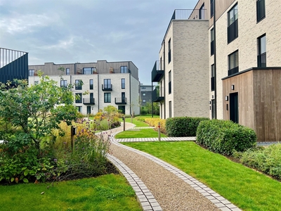 Gelijkvloers nieuwbouw appartement met 2 slaapkamers en terras