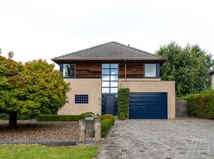 Moderne woning in een rustige straat