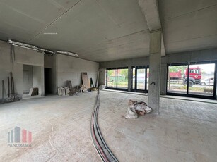 Nieuwbouw handelspand te koop in Sophora Drongen