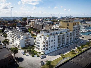 Penthouse met mooi terras aan de jachthaven