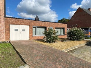 Woning met 2 slpk, tuin en garage