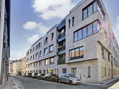 Nieuwbouwappartement met 2 slaapkamers te centrum Gent