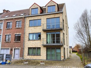 Recent en modern duplex appartement met twee slaapkamers.