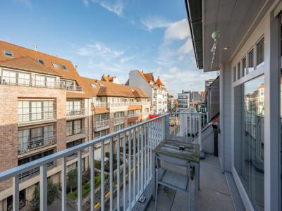 Prachtig recent duplex appartement gelegen op centrale ru...